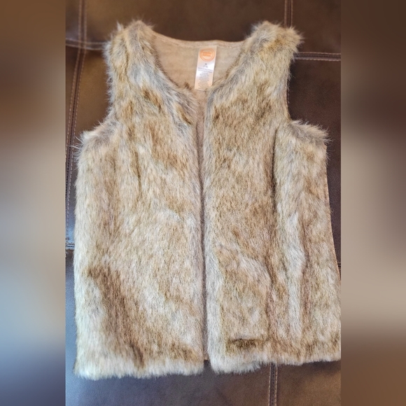 Wonder Nation Faux Fur Vest - Brown - Picture 1 of 4